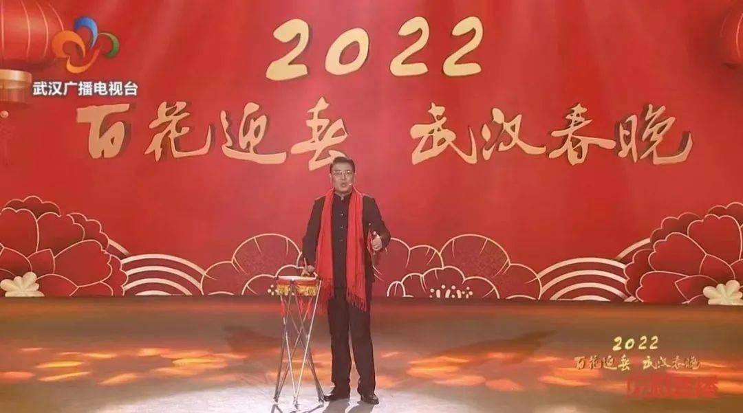 重大突破!马斯克宣布首例人类大脑芯片植入